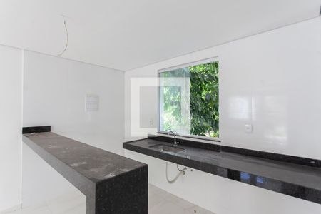 Casa à venda com 150m², 3 quartos e 2 vagasCozinha