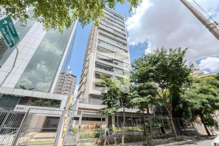 Apartamento à venda com 49m², 1 quarto e 1 vaga Apartamento à venda com 49m², 1 quarto e 1 vagaFachada