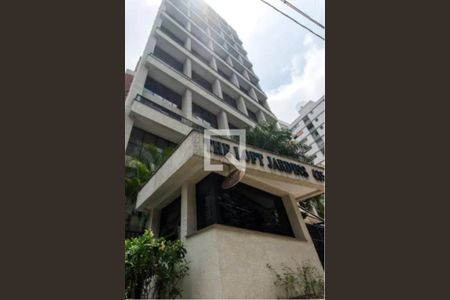 Apartamento à venda com 41m², 1 quarto e 1 vaga Apartamento à venda com 41m², 1 quarto e 1 vagaFachada