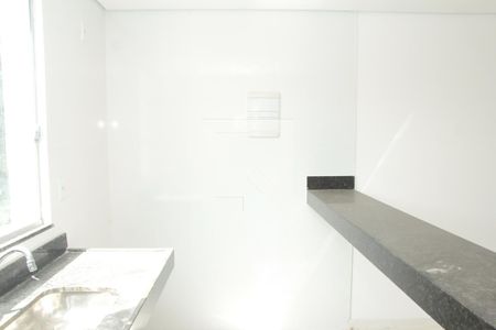 Casa à venda com 180m², 3 quartos e 2 vagasSala/cozinha 