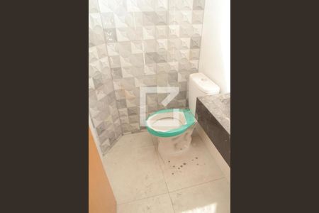 Casa à venda com 180m², 3 quartos e 2 vagasBanheiro 2