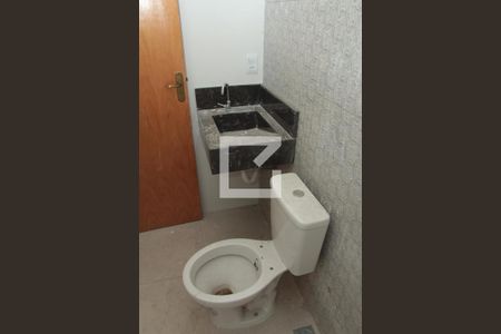 Casa à venda com 180m², 3 quartos e 2 vagasBanheiro 1 