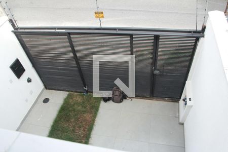 Casa à venda com 180m², 3 quartos e 2 vagasVaranda 