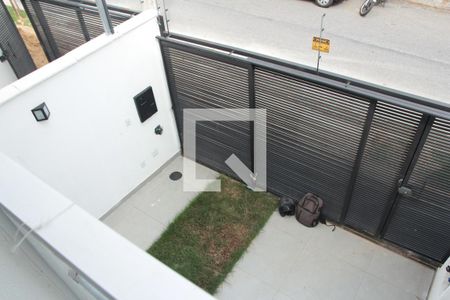 Casa à venda com 180m², 3 quartos e 2 vagasVaranda 