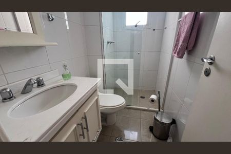 Apartamento à venda com 266m², 4 quartos e 4 vagas Apartamento à venda com 266m², 4 quartos e 4 vagasBanheiro da Suíte 1