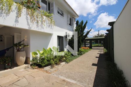 Casa à venda com 416m², 4 quartos e 8 vagasÁrea comum