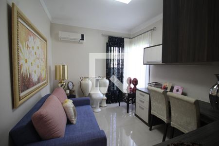 Casa à venda com 416m², 4 quartos e 8 vagasEscritório