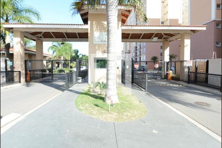 Apartamento para alugar com 56m², 2 quartos e 1 vagaFachada do Condomínio