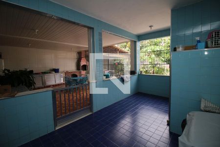 Casa à venda com 580m², 4 quartos e 2 vagasÁrea de Serviço 1