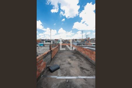 Casa à venda com 90m², 2 quartos e sem vaga Casa à venda com 90m², 2 quartos e sem vagaTerraço