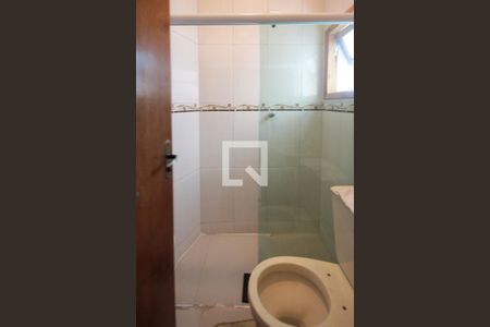 Casa à venda com 90m², 2 quartos e sem vaga Casa à venda com 90m², 2 quartos e sem vagaBanheiro da Suíte