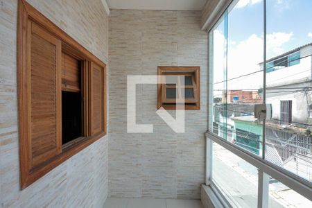 Casa à venda com 90m², 2 quartos e sem vaga Casa à venda com 90m², 2 quartos e sem vagaVaranda