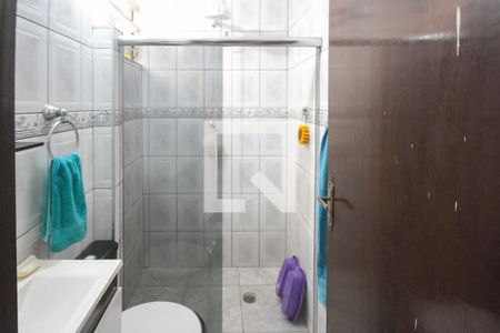 Casa à venda com 90m², 2 quartos e sem vaga Casa à venda com 90m², 2 quartos e sem vagaBanheiro Casa 02