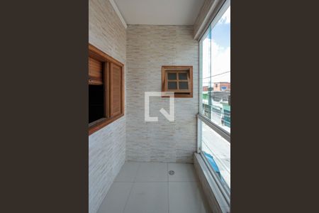 Casa à venda com 90m², 2 quartos e sem vaga Casa à venda com 90m², 2 quartos e sem vagaVaranda