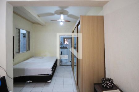 Casa à venda com 90m², 2 quartos e sem vaga Casa à venda com 90m², 2 quartos e sem vagaCloset