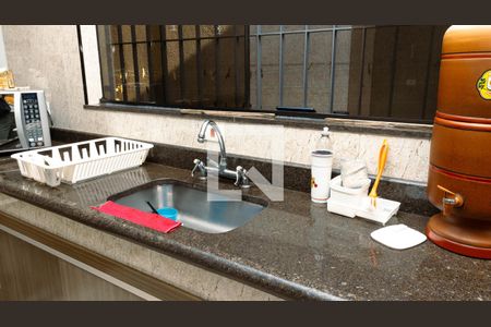 Casa à venda com 270m², 3 quartos e 2 vagasCozinha