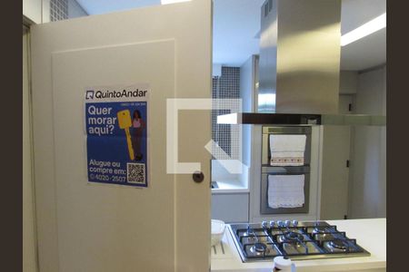 Apartamento à venda com 206m², 3 quartos e 4 vagasPlaquinha