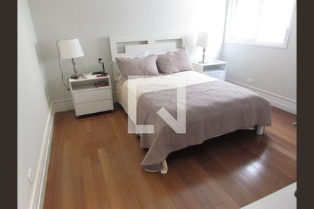 Apartamento à venda com 206m², 3 quartos e 4 vagasQuarto 2