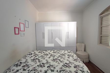 Casa à venda com 150m², 3 quartos e 4 vagasQuarto Suíte 2