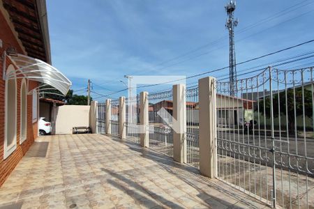 Casa à venda com 150m², 3 quartos e 4 vagasQuintal - Garagem