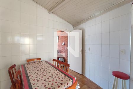 Casa à venda com 150m², 3 quartos e 4 vagasCopa