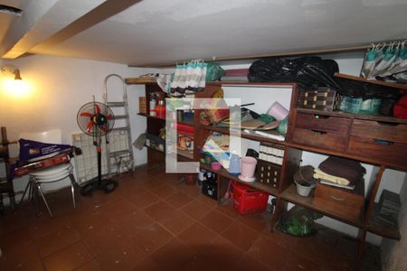 Casa à venda com 96m², 3 quartos e 2 vagasQuarto da Garagem