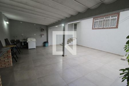 Casa à venda com 96m², 3 quartos e 2 vagasÁrea de Serviço