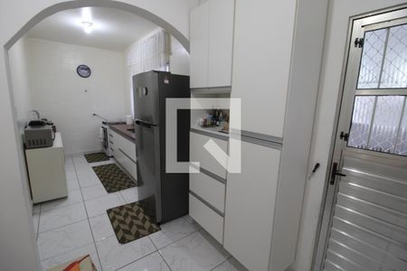 Casa à venda com 96m², 3 quartos e 2 vagasCozinha