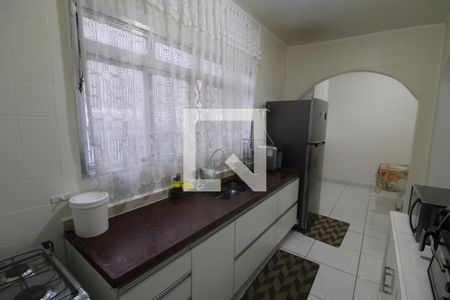 Casa à venda com 96m², 3 quartos e 2 vagasCozinha