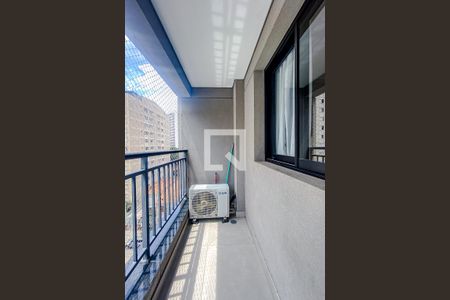 Varanda da Sala/Quarto de kitnet/studio para alugar com 1 quarto, 21m² em Vila Mariana, São Paulo