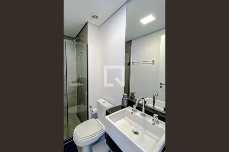 Banheiro de kitnet/studio para alugar com 1 quarto, 21m² em Vila Mariana, São Paulo