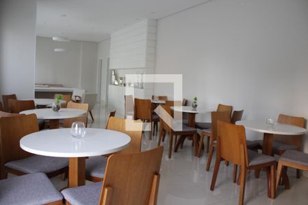 Apartamento para alugar com 56m², 2 quartos e 1 vagaÁrea comum - Salão de festas