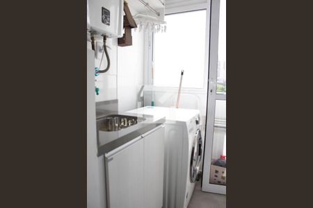 Apartamento para alugar com 56m², 2 quartos e 1 vagaÁrea de Serviço