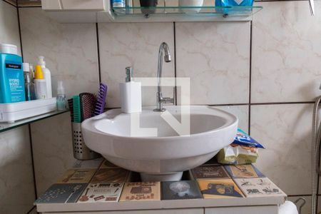 Apartamento à venda com 66m², 2 quartos e 1 vagaBanheiro - detalhe