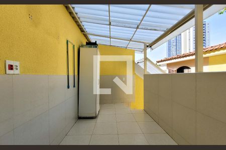 Casa à venda com 155m², 3 quartos e 2 vagas Casa à venda com 155m², 3 quartos e 2 vagasQuintal