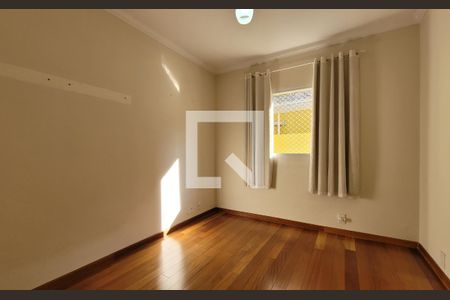 Casa à venda com 155m², 3 quartos e 2 vagas Casa à venda com 155m², 3 quartos e 2 vagasQuarto 2