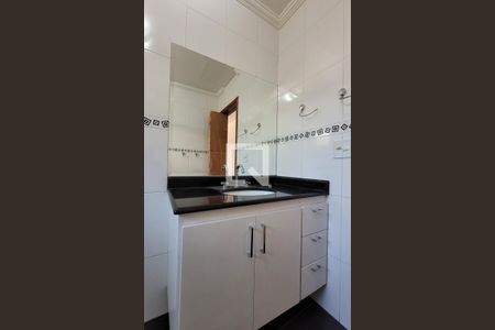 Casa à venda com 155m², 3 quartos e 2 vagas Casa à venda com 155m², 3 quartos e 2 vagasBanheiro da suíte