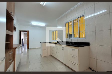 Casa à venda com 155m², 3 quartos e 2 vagas Casa à venda com 155m², 3 quartos e 2 vagasCozinha