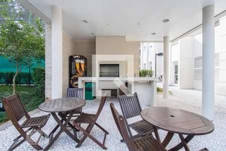 Apartamento à venda com 106m², 3 quartos e 2 vagas Apartamento à venda com 106m², 3 quartos e 2 vagasÁrea comum - Churrasqueira