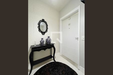 Apartamento à venda com 106m², 3 quartos e 2 vagas Apartamento à venda com 106m², 3 quartos e 2 vagasHall