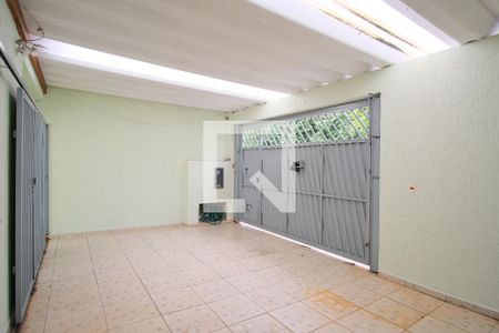 Casa à venda com 110m², 2 quartos e 3 vagasGaragem