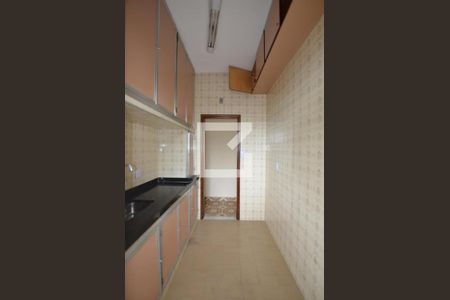 Apartamento à venda com 65m², 2 quartos e sem vagaCozinha