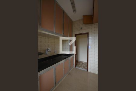 Apartamento à venda com 65m², 2 quartos e sem vagaCozinha