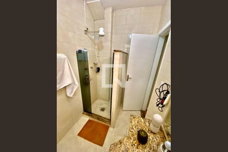 Apartamento à venda com 76m², 2 quartos e 1 vaga Apartamento à venda com 76m², 2 quartos e 1 vagaBanheiro