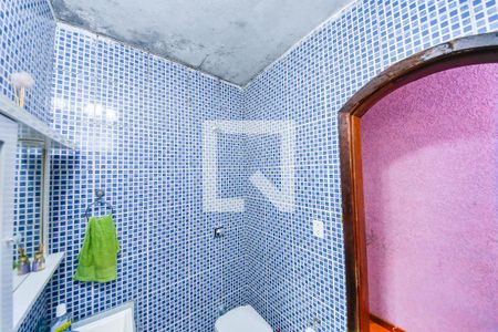 Casa à venda com 139m², 3 quartos e 2 vagas Casa à venda com 139m², 3 quartos e 2 vagasBanheiro