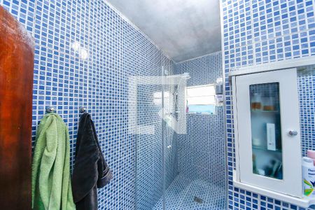 Casa à venda com 139m², 3 quartos e 2 vagas Casa à venda com 139m², 3 quartos e 2 vagasBanheiro