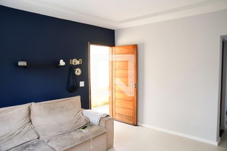 Sala de casa para alugar com 2 quartos, 120m² em Parque Rincao, Cotia