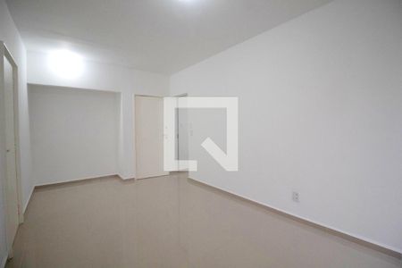 Apartamento à venda com 135m², 3 quartos e 1 vaga Apartamento à venda com 135m², 3 quartos e 1 vagaSuíte