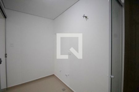 Apartamento à venda com 135m², 3 quartos e 1 vaga Apartamento à venda com 135m², 3 quartos e 1 vagaBanheiro da Suíte