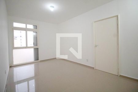 Apartamento à venda com 135m², 3 quartos e 1 vaga Apartamento à venda com 135m², 3 quartos e 1 vagaSuíte